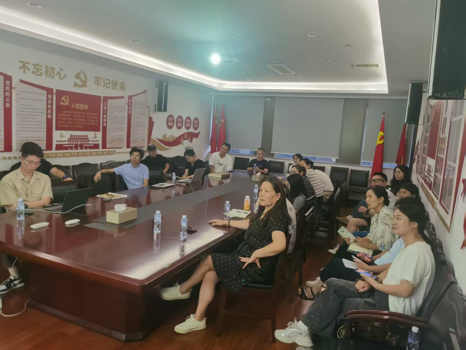 宁波市家居产业协会举办企业合规用工研讨会